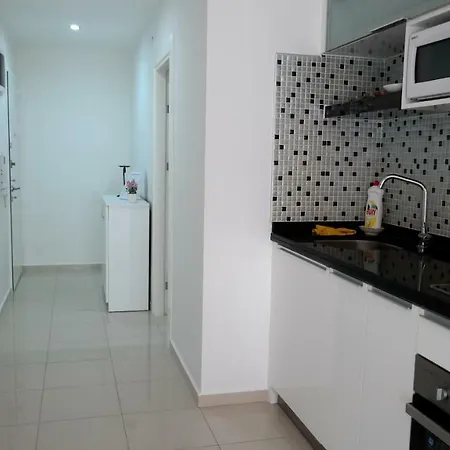 Уютные Апартаменты В Отличном Районе Apartamento *